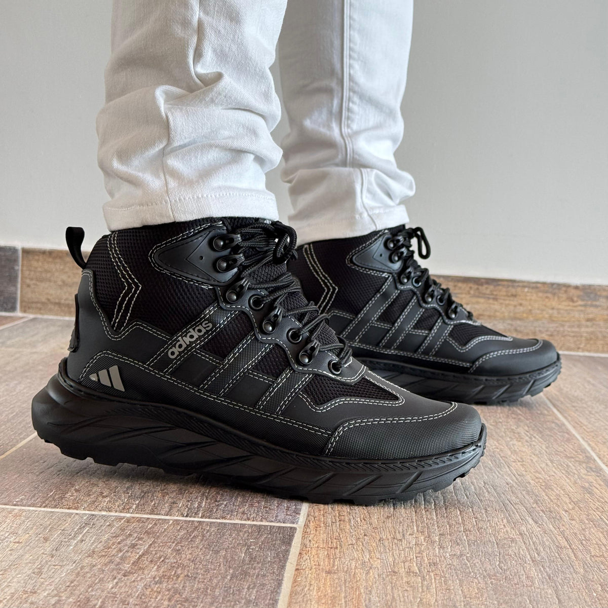 BOTA TITAN
