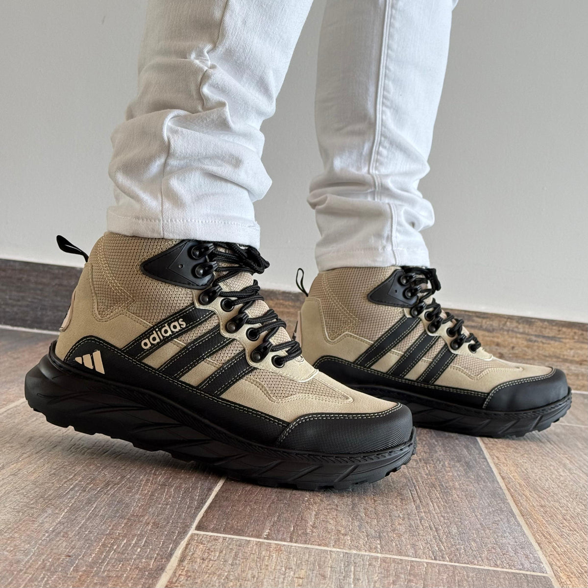 BOTA TITAN